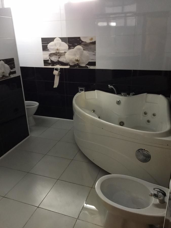 Отель готель Колізей Хмельницкий